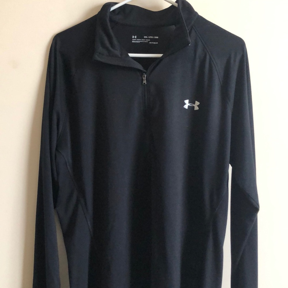Under Armoir 3/4 Zip Pullover